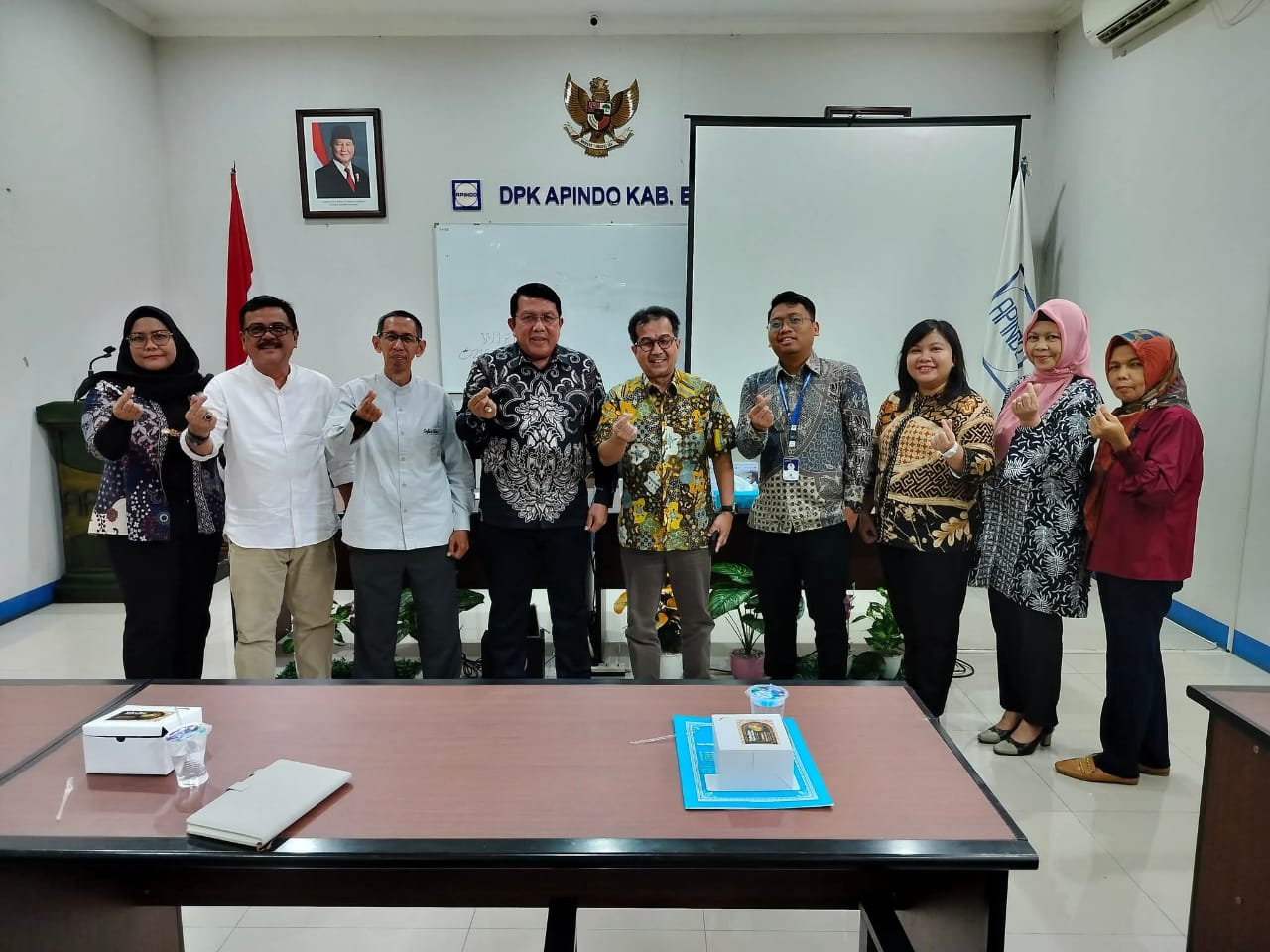 Rapat dengan Dekan dan Tim Rektor Universitas Satya Negara Indonesia (USNI) dalam rangka Kerjasama Program Pendidikan. Graha APINDO Kab.Bogor, 04 Juli 2025.